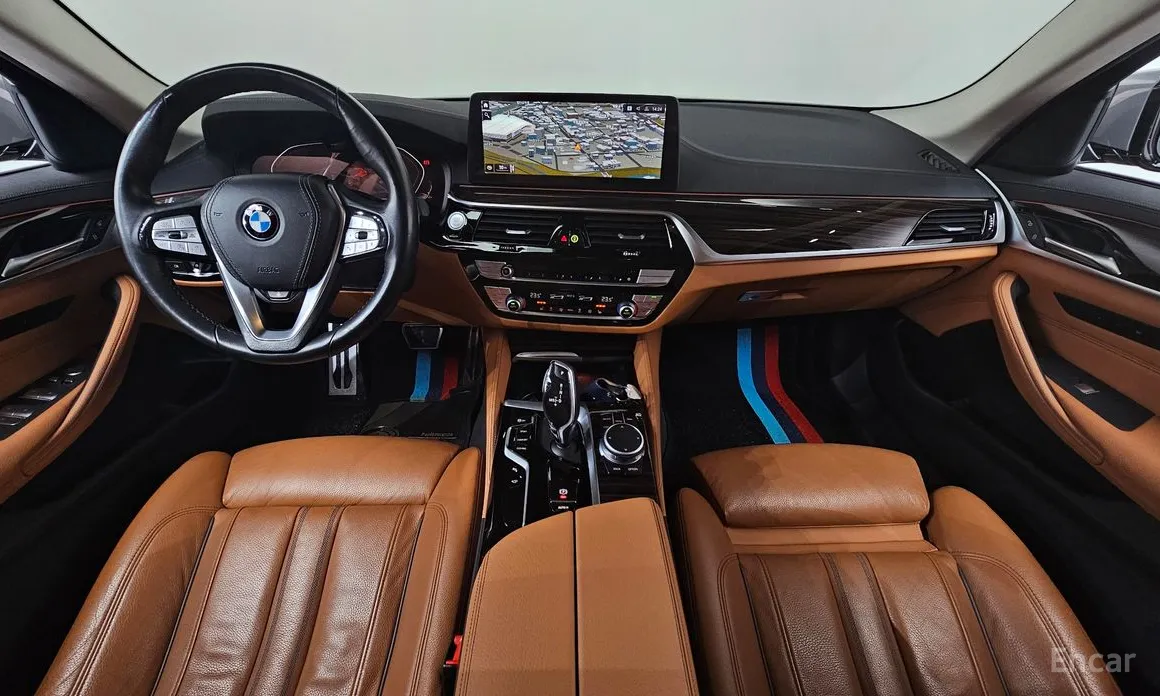 Photo 7 - BMW 5 Series
