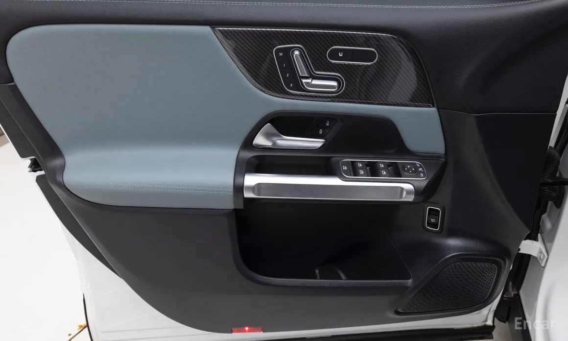 Mercedes-Benz GLB-Class 2020 AMG GLB35 4MATIC