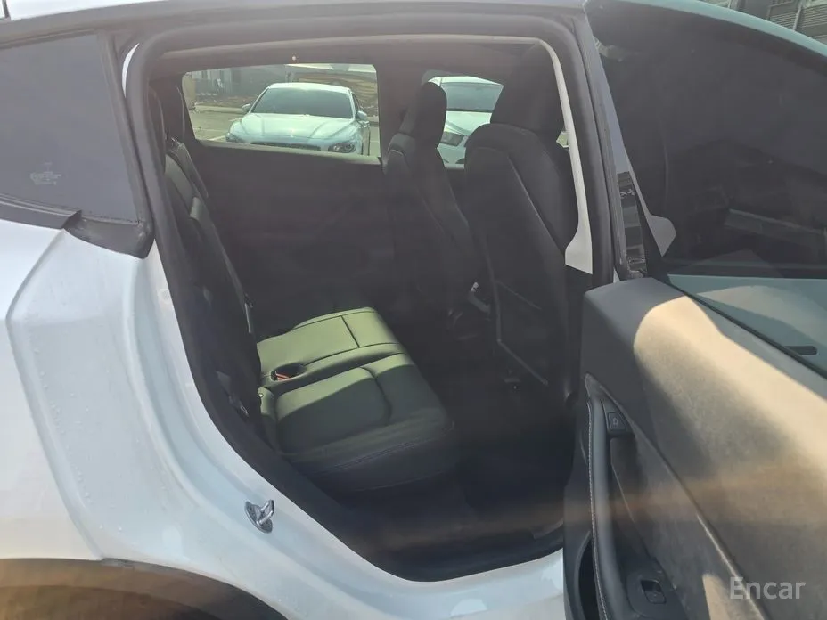 Фото 13 - Tesla Model Y