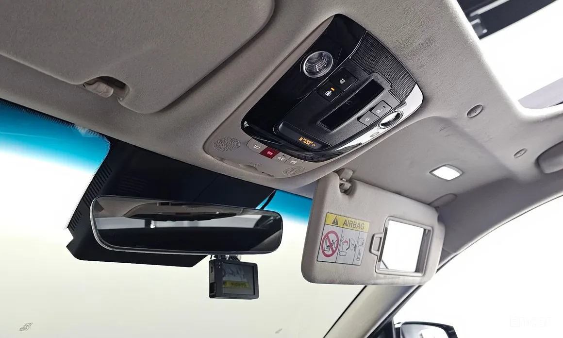 Фото 14 - Kia K8