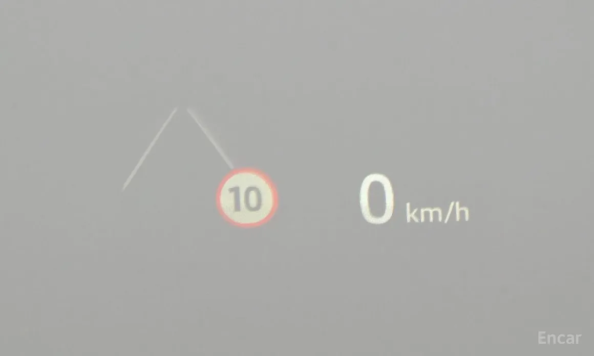 Photo 17 - Land Rover Defender