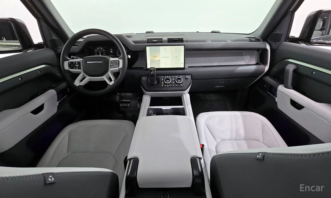 Photo 7 - Land Rover Defender