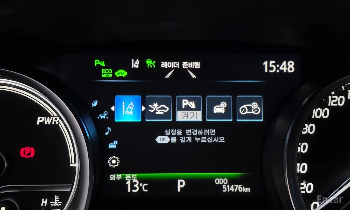 Фото 18 - Toyota Camry