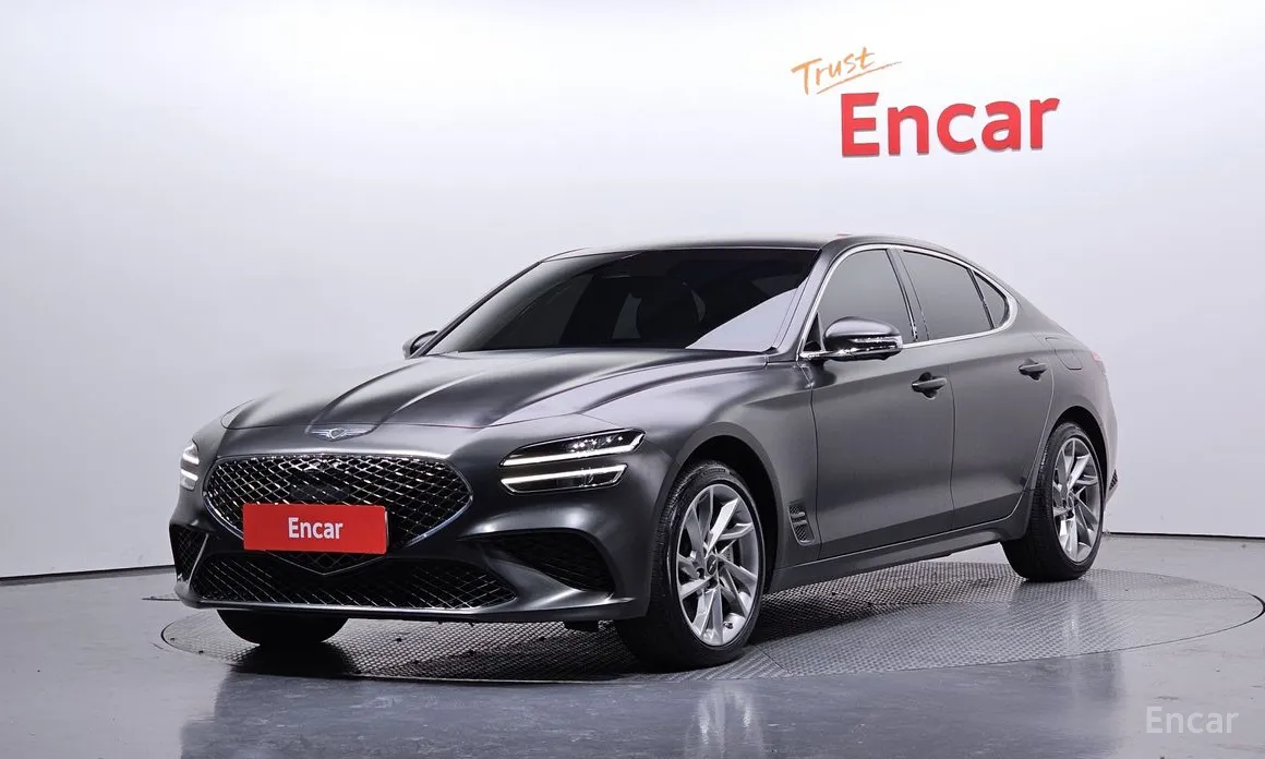 صورة 1 - Genesis G70