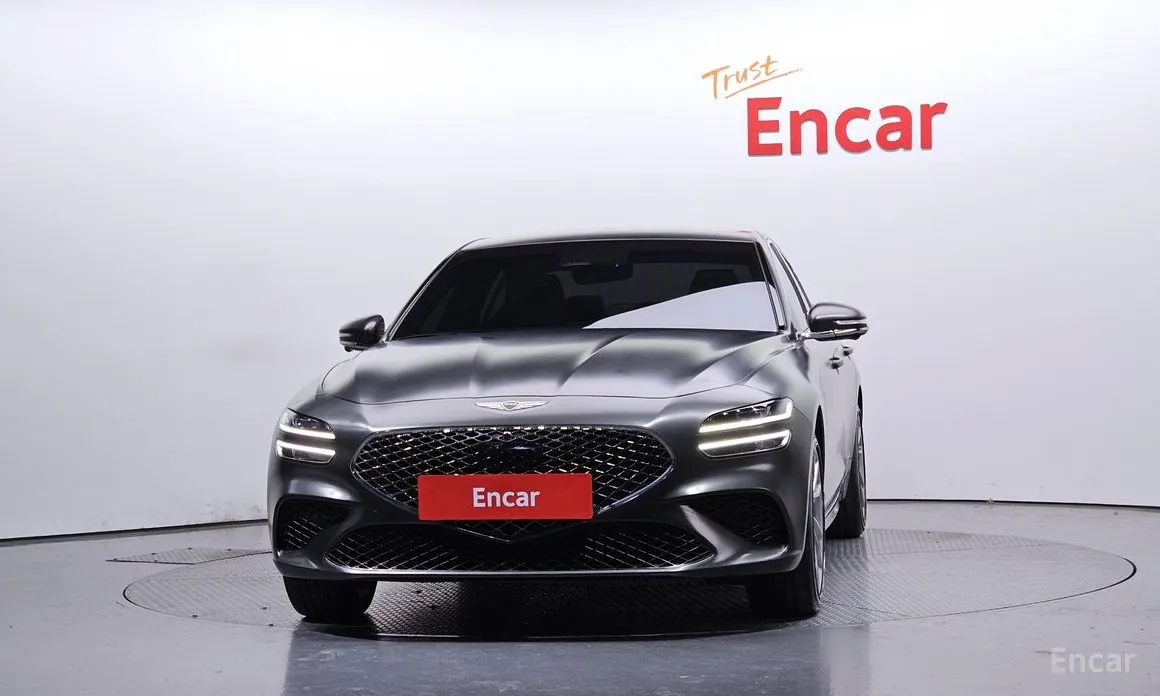 صورة 3 - Genesis G70