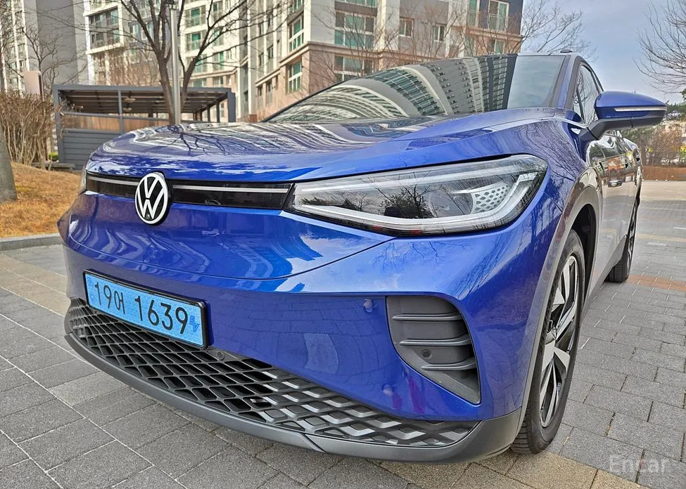 Photo 2 - Volkswagen ID.4