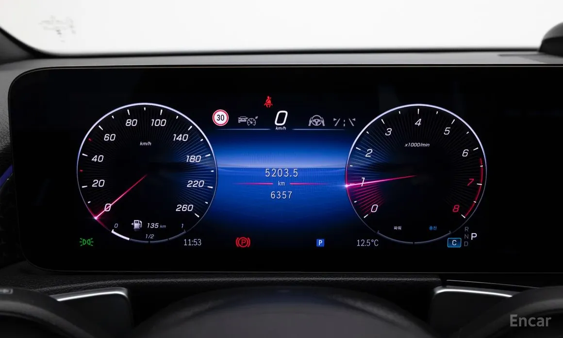 Mercedes-Benz GLB-Class 2020 GLB250 4MATIC