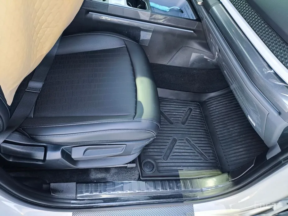 Фото 9 - Kia Tasman