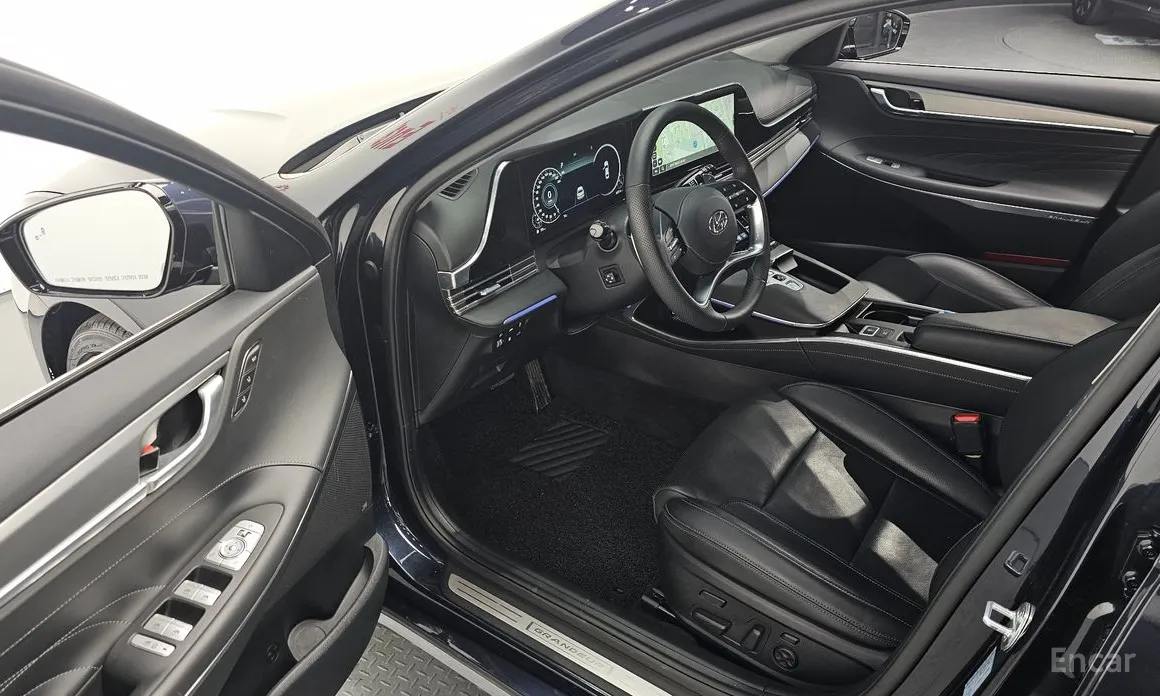 Фото 11 - Hyundai Grandeur