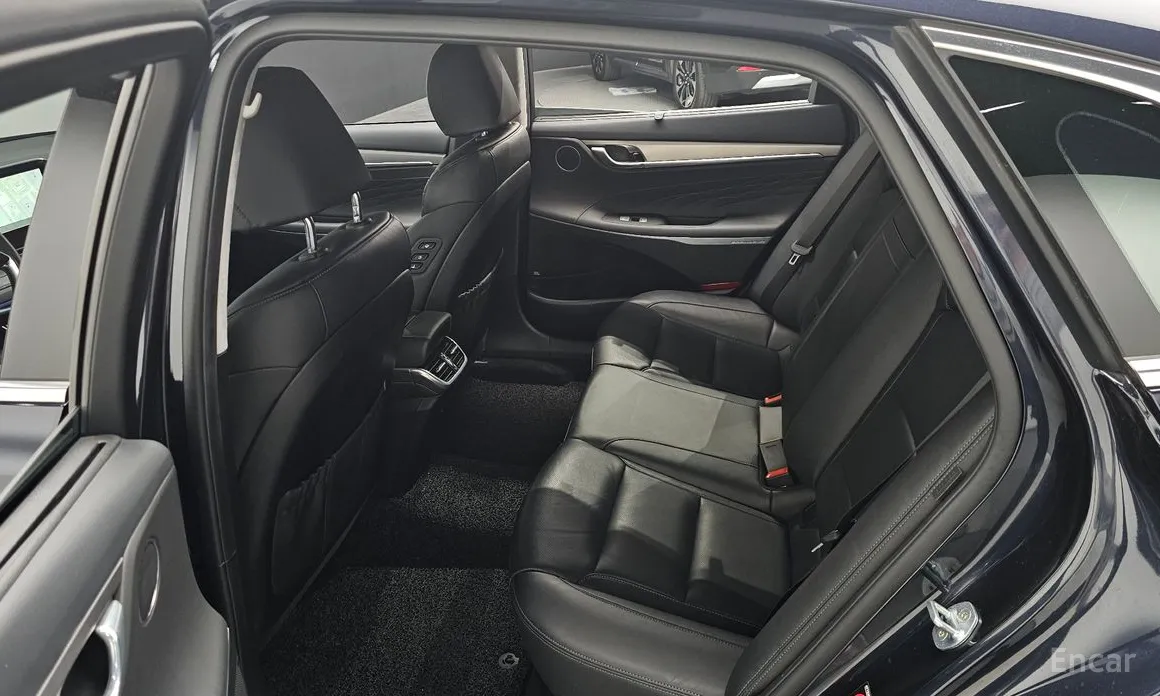 Фото 12 - Hyundai Grandeur