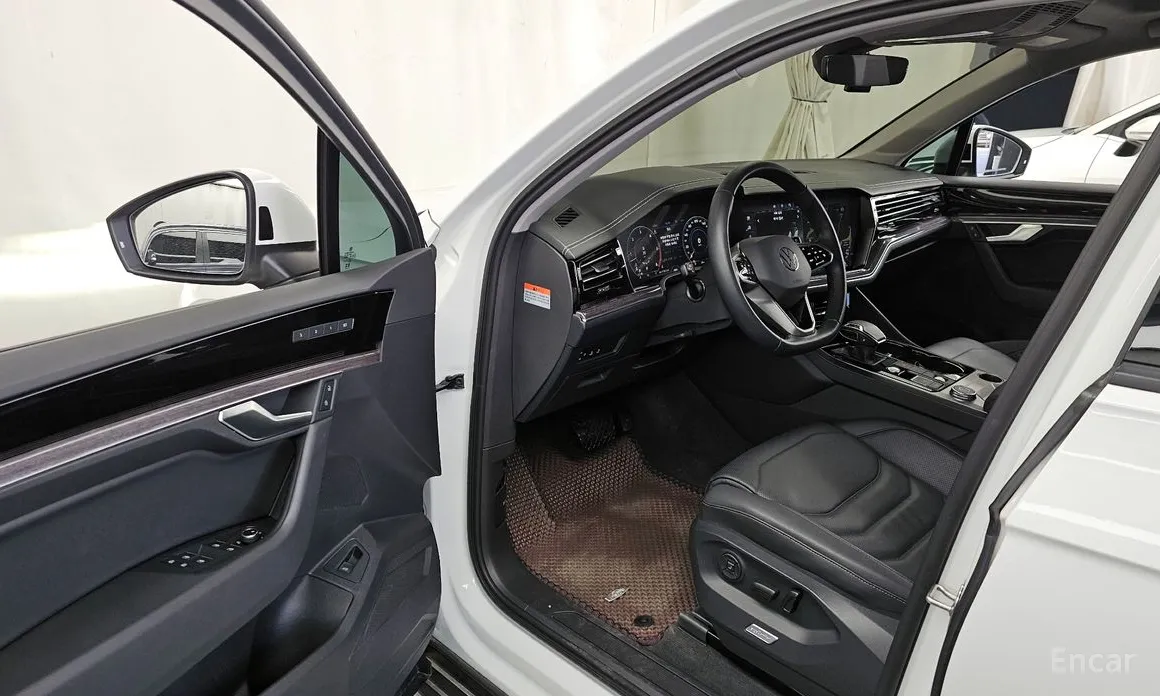 Volkswagen Touareg 2019 3.0 TDI Premium