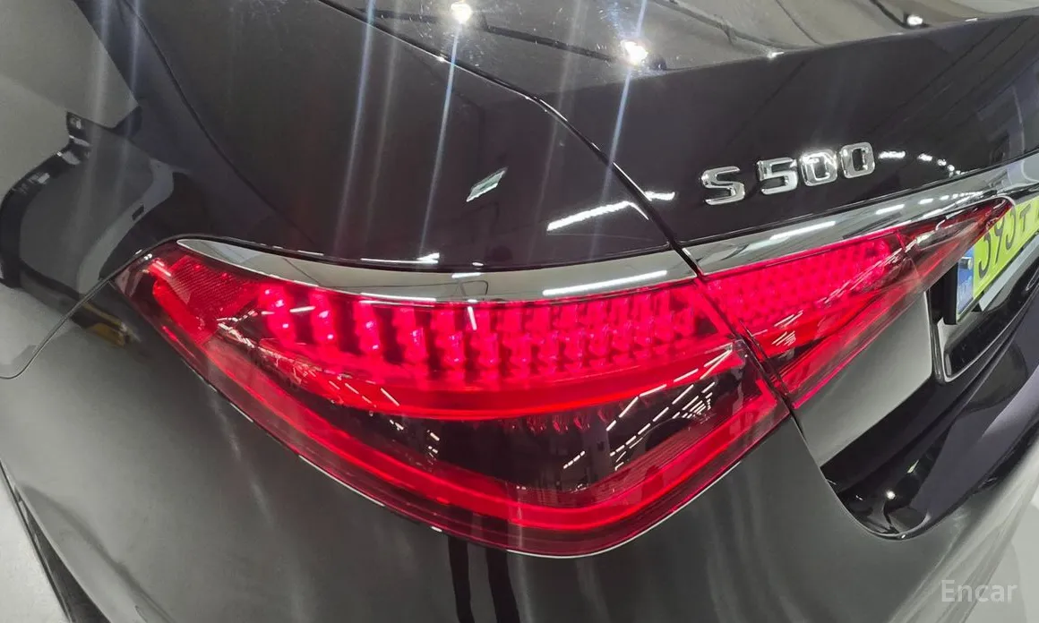 Фото 12 - Mercedes-Benz S-Class