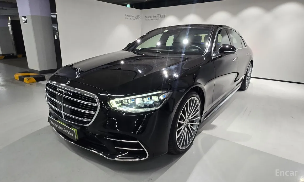 Фото 20 - Mercedes-Benz S-Class