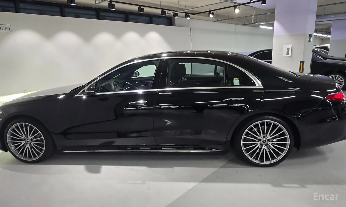 Фото 7 - Mercedes-Benz S-Class