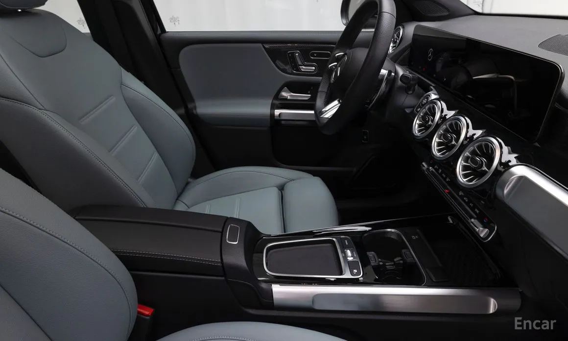 Mercedes-Benz GLB-Class 2020 AMG GLB35 4MATIC