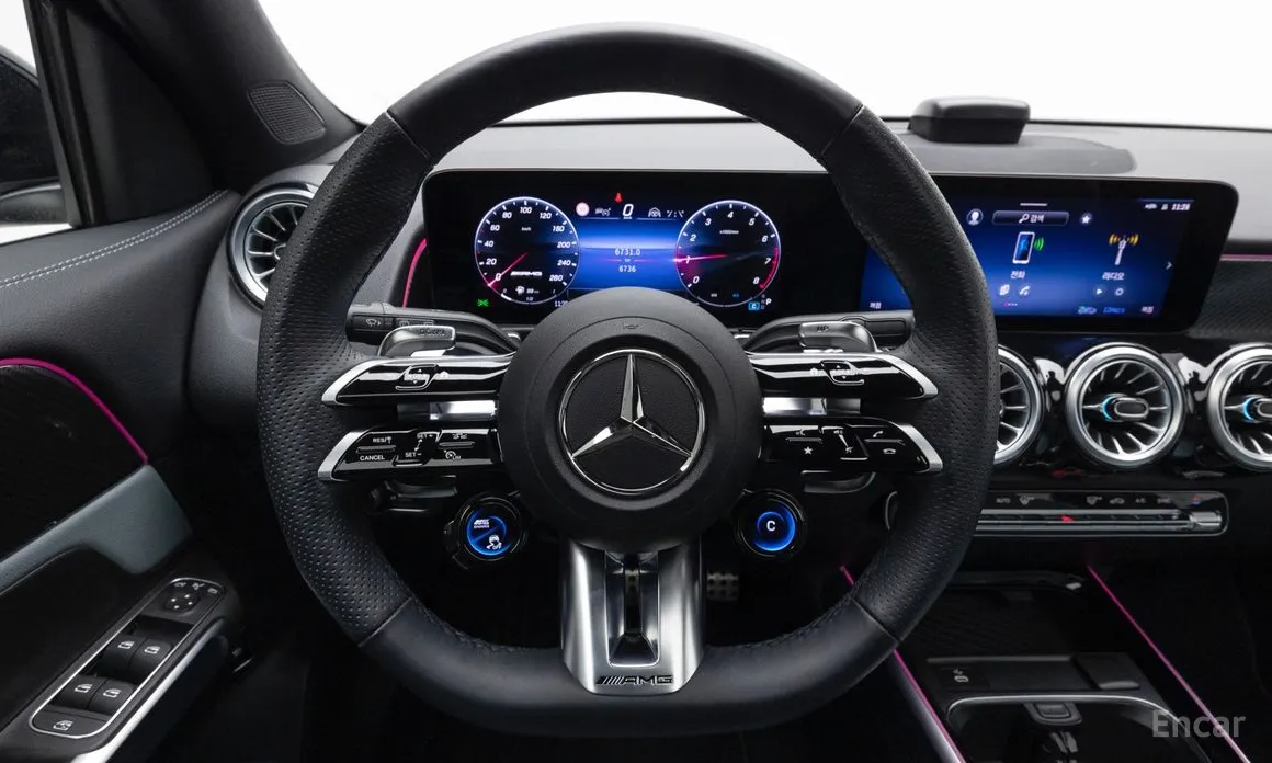 Mercedes-Benz GLB-Class 2020 AMG GLB35 4MATIC