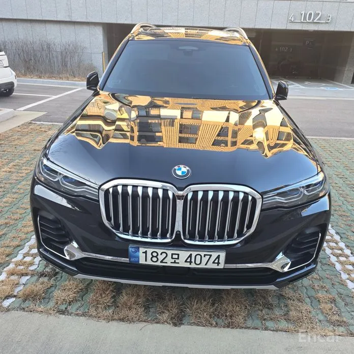 Фото 1 - BMW X7