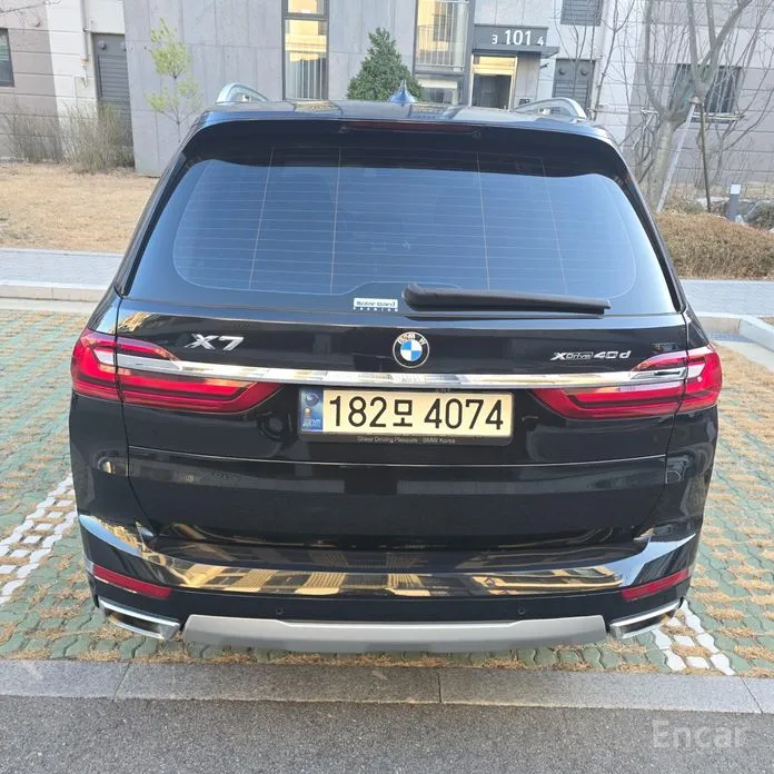 Фото 4 - BMW X7