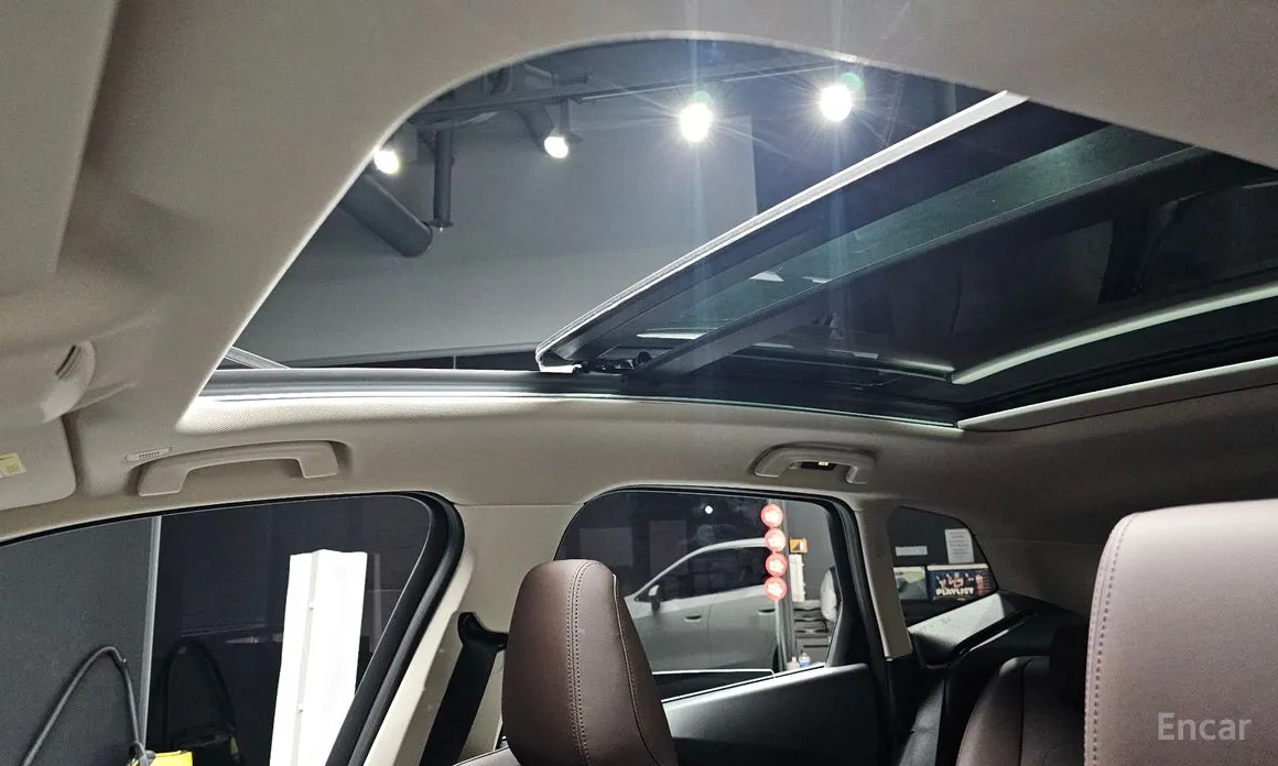 BMW 2 Series 2022 220i M Sport Design