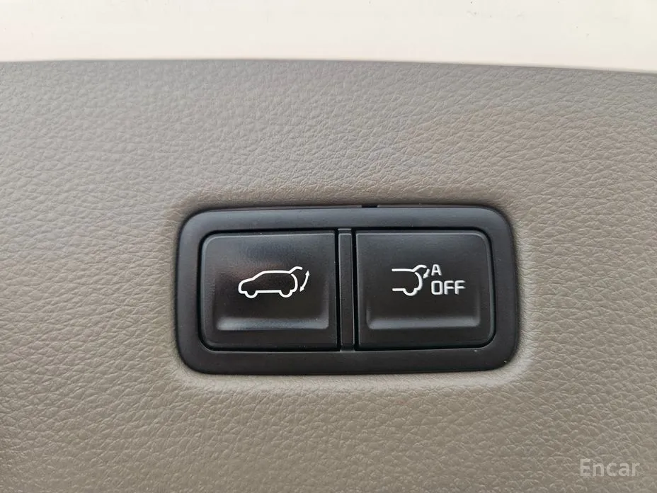 Фото 14 - Kia Carnival