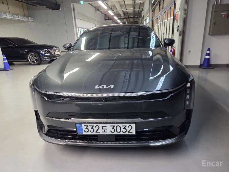 Фото 2 - Kia K8