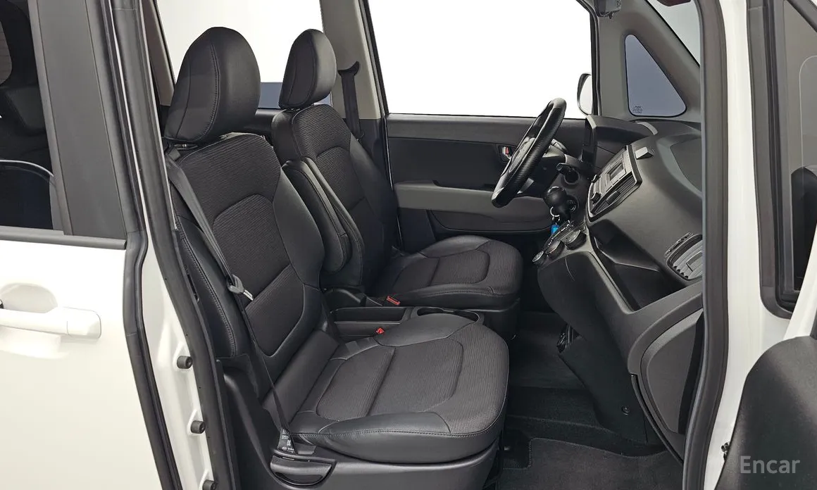 Фото 11 - Kia Ray