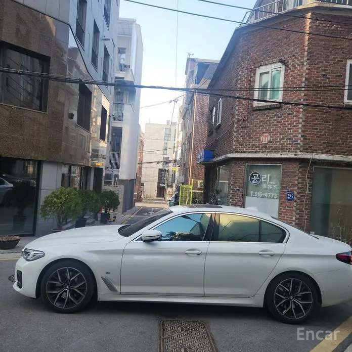 Фото 3 - BMW 5 Series