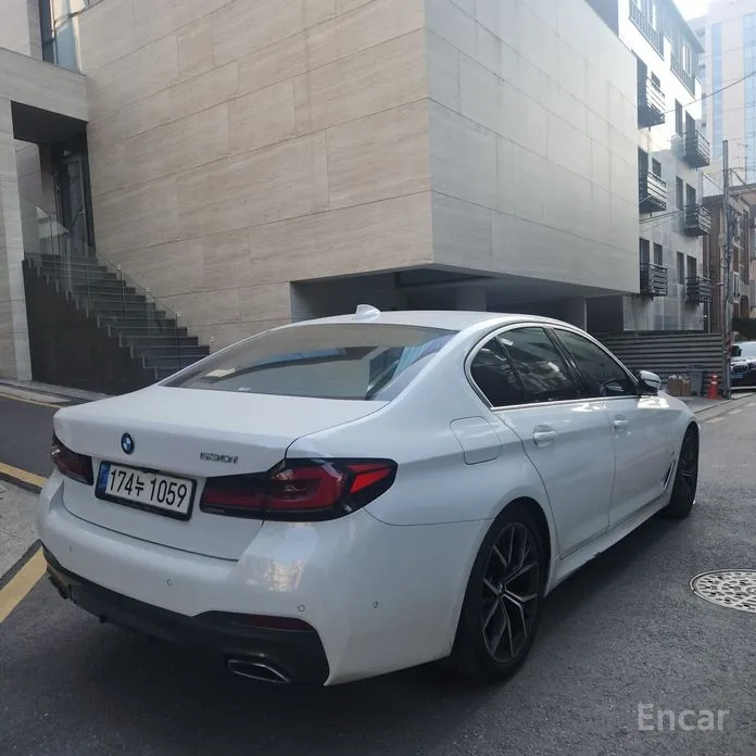 Фото 6 - BMW 5 Series