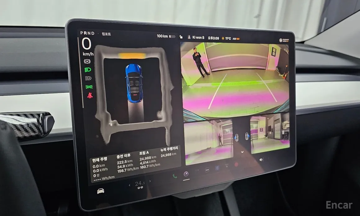 Фото 14 - Tesla Model Y