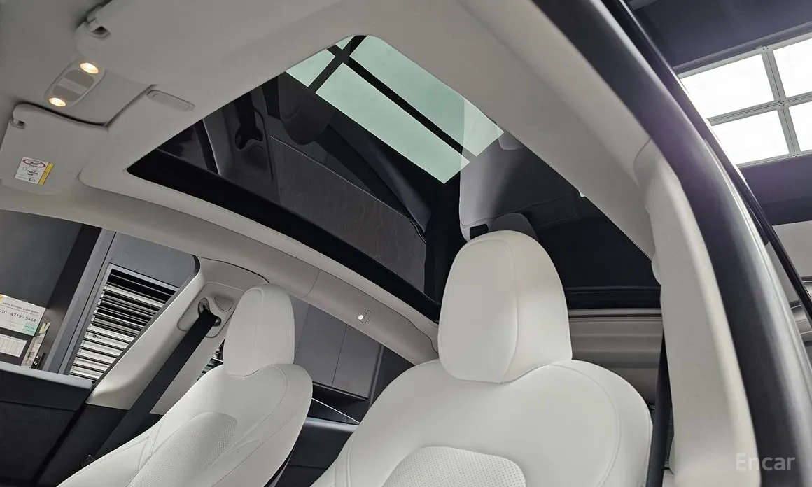 Фото 19 - Tesla Model Y