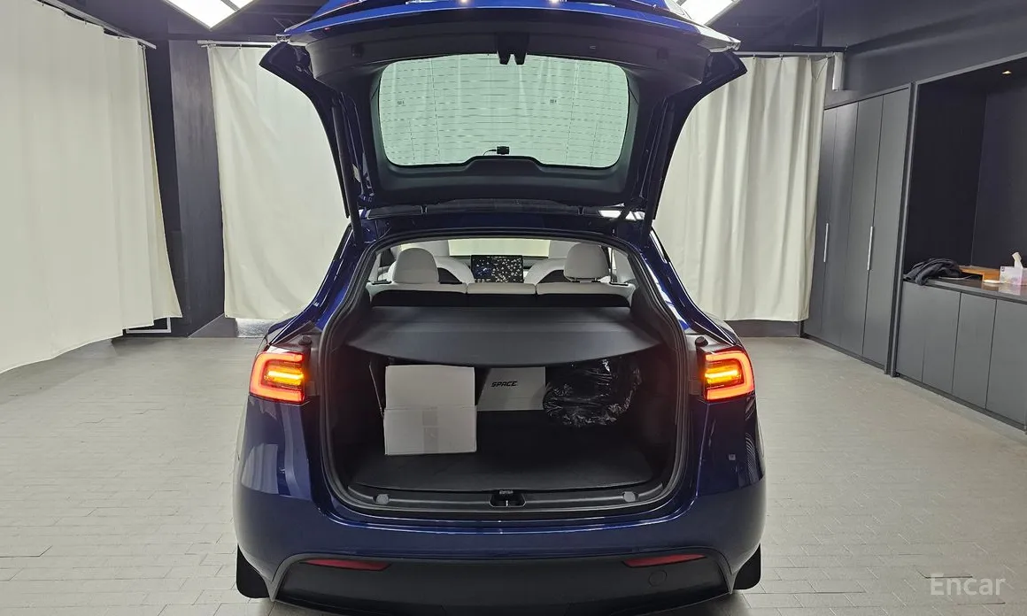 Фото 20 - Tesla Model Y