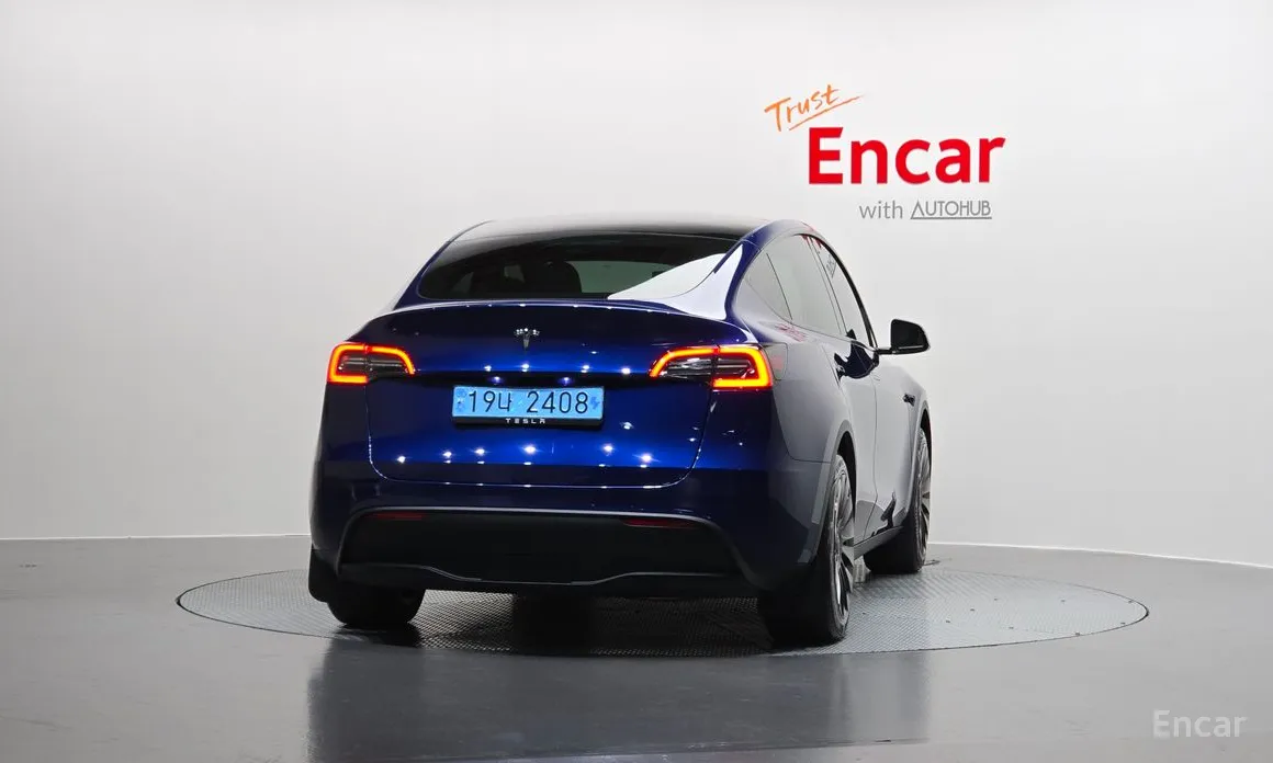 Фото 4 - Tesla Model Y