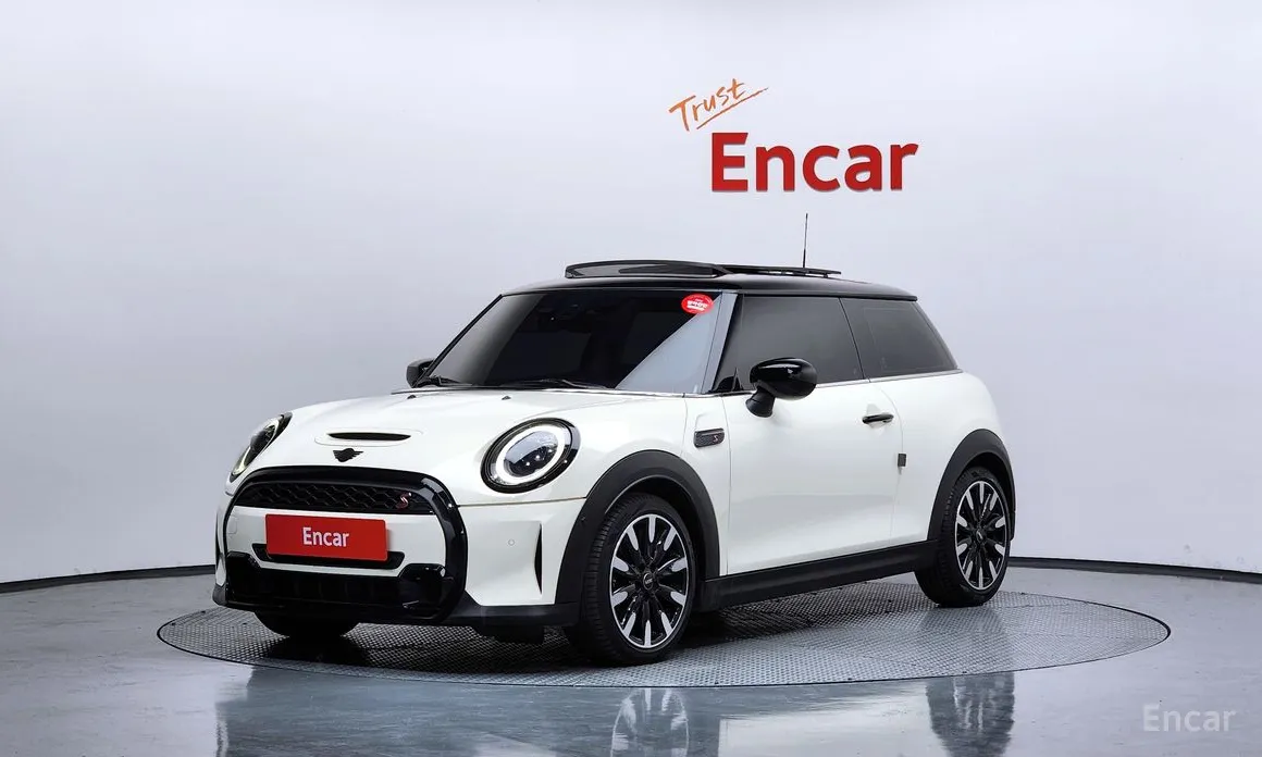 Фото 1 - Mini Cooper