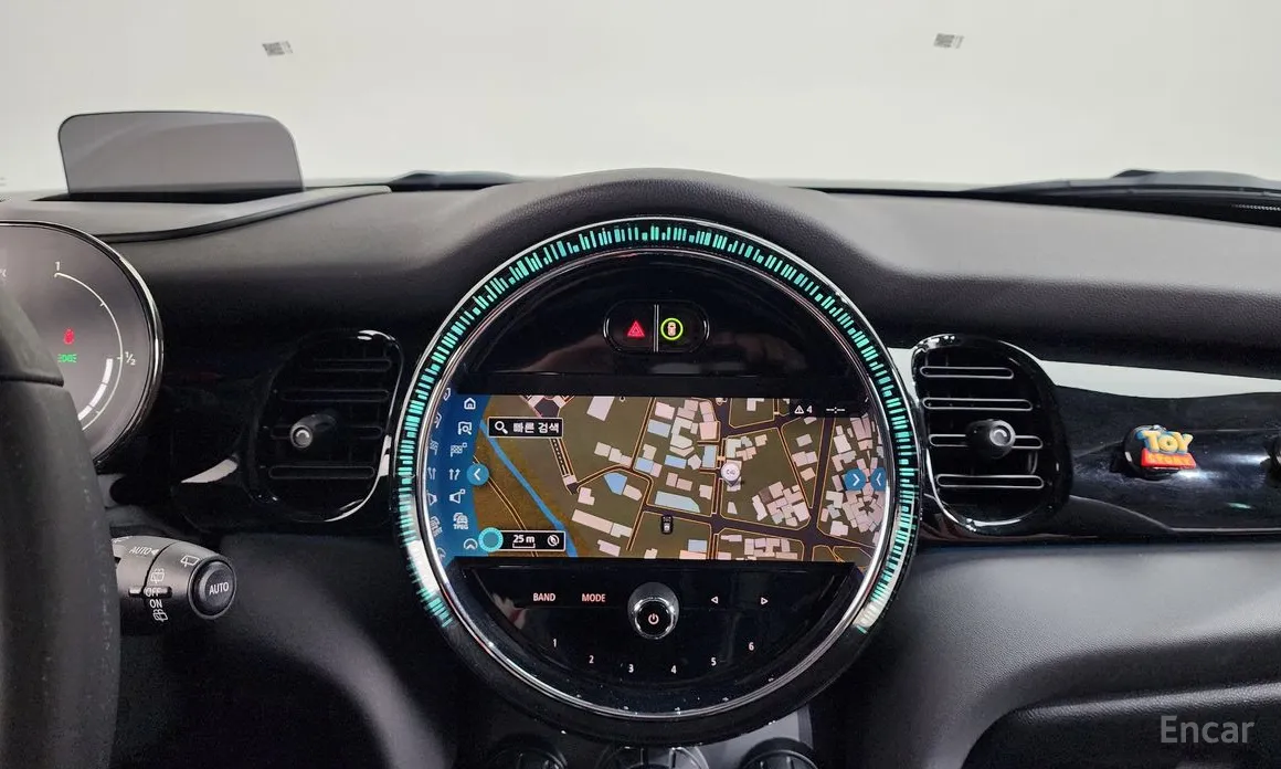 Фото 14 - Mini Cooper