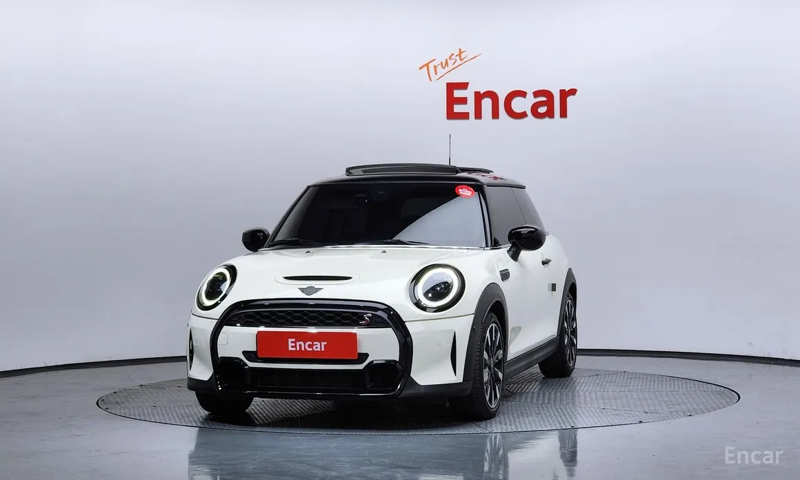 Фото 3 - Mini Cooper