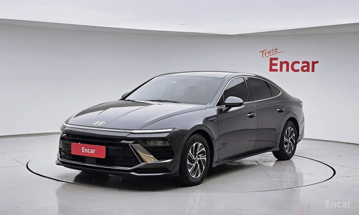 Фото 1 - Hyundai Sonata