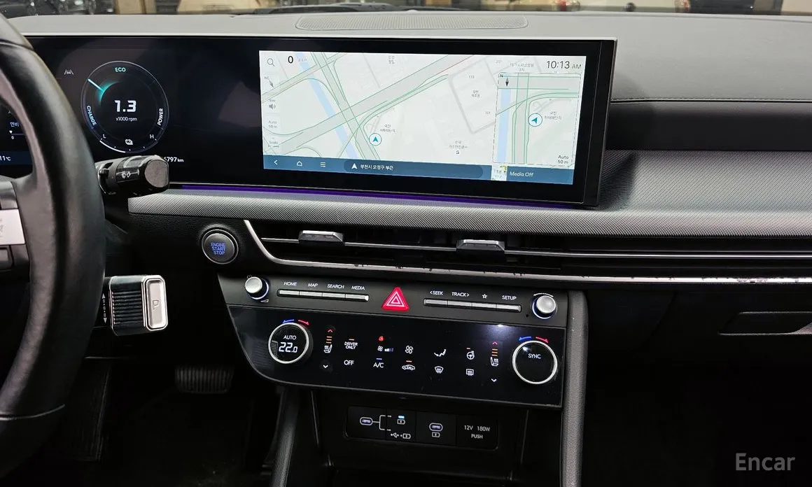 Фото 14 - Hyundai Sonata