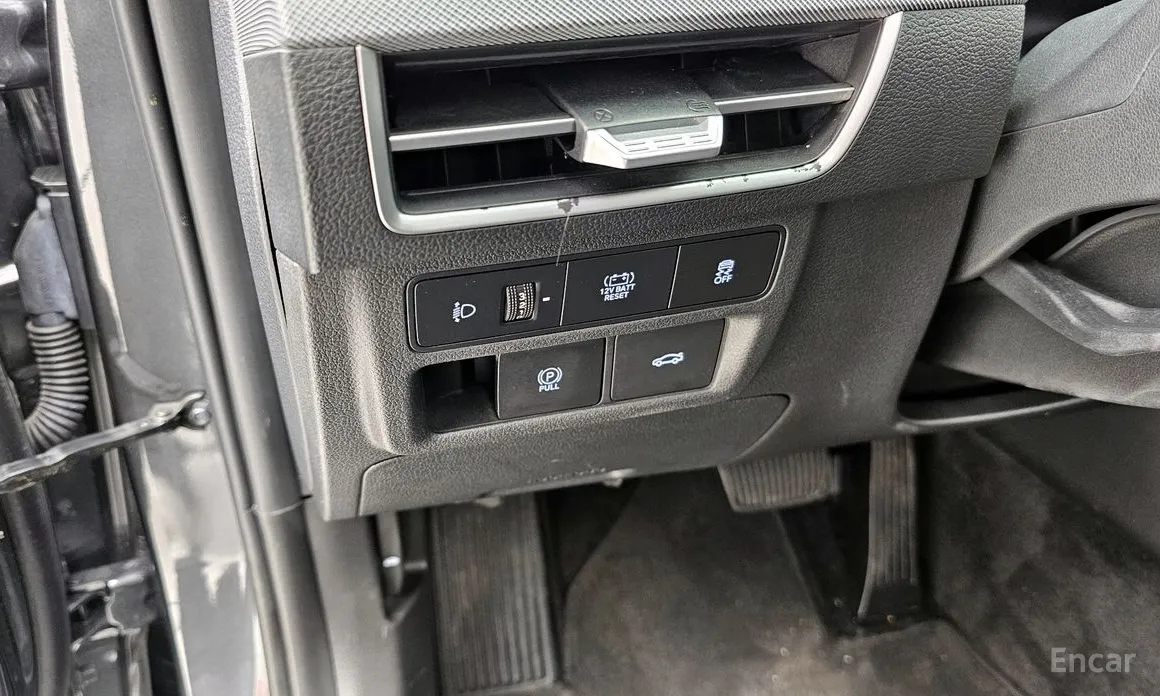 Фото 16 - Hyundai Sonata