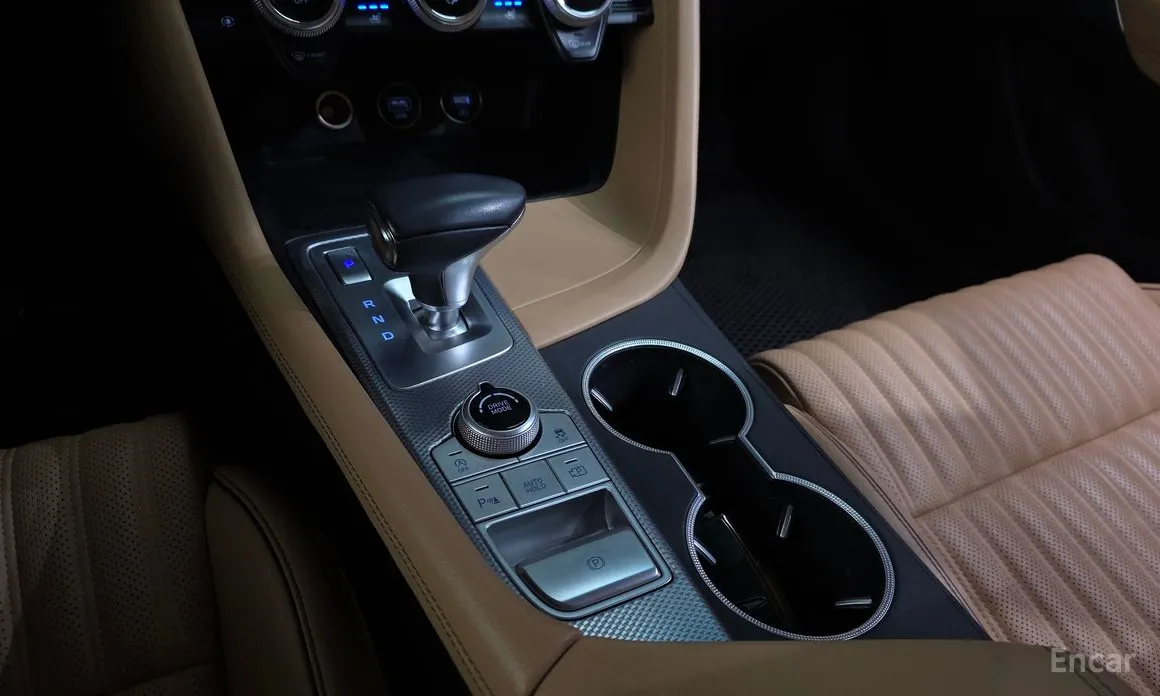 Genesis G70 2020 Gasoline 2.0T 4WD