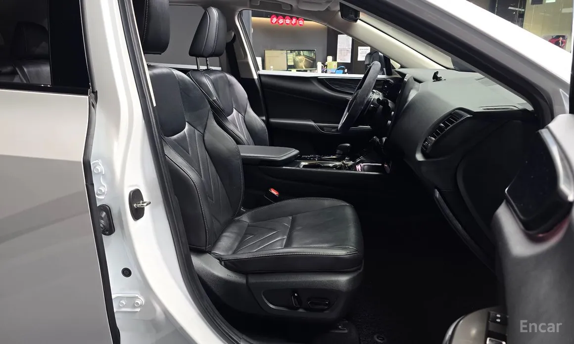 Фото 11 - Lexus NX