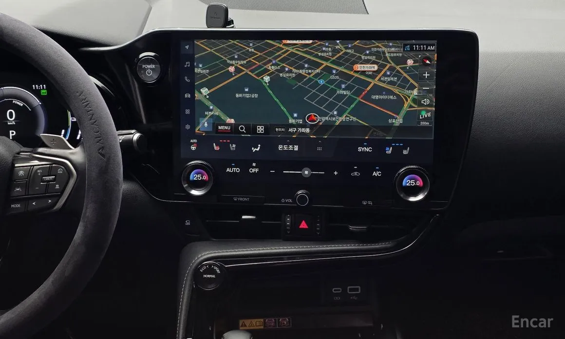 Фото 14 - Lexus NX