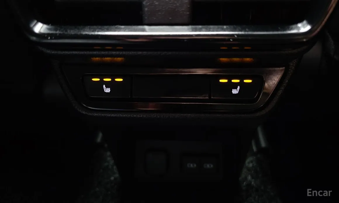 Фото 19 - Lexus NX