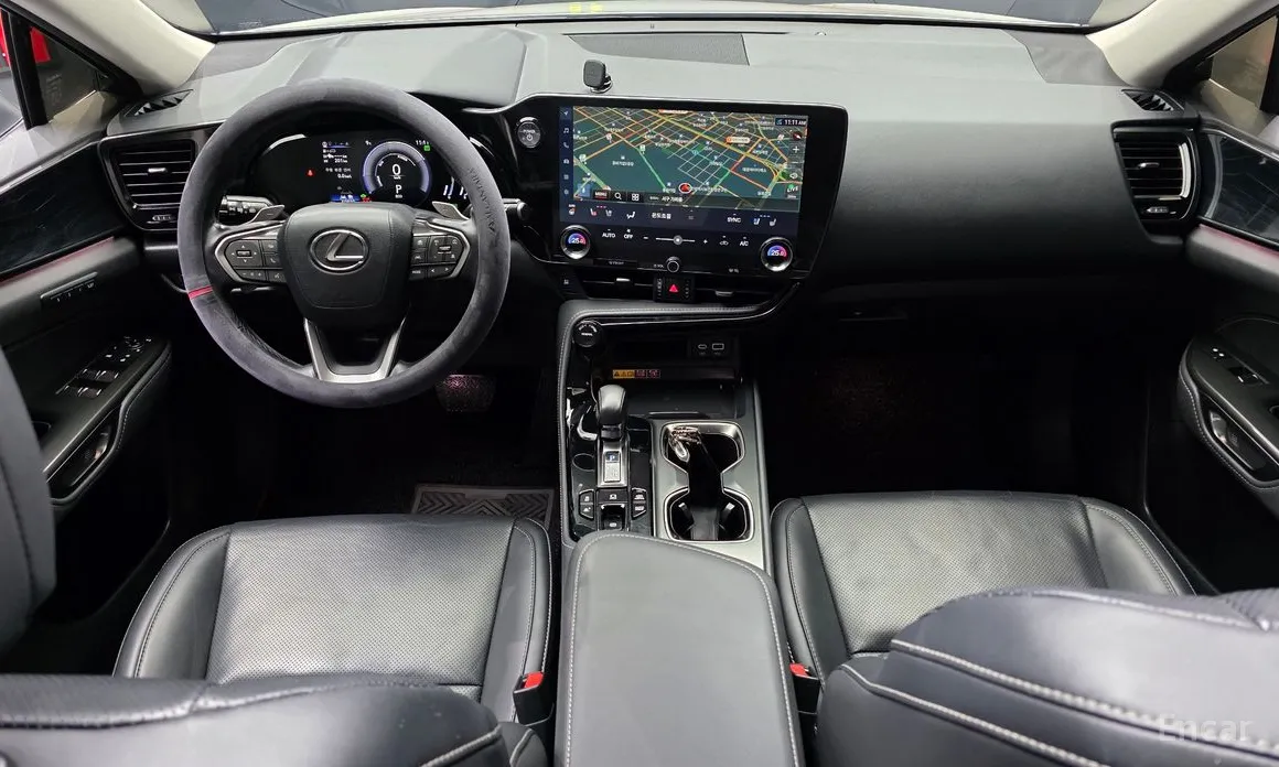 Фото 7 - Lexus NX