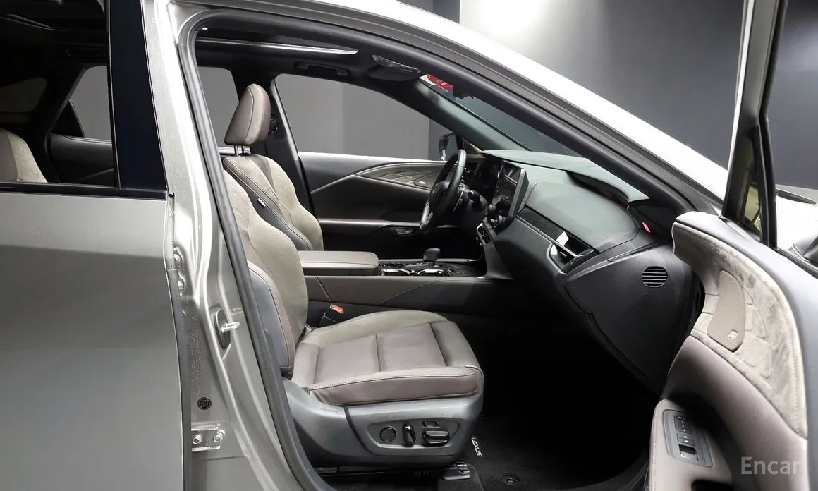 Lexus RX 2023 Luxury