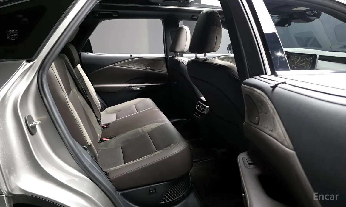 Lexus RX 2023 Luxury