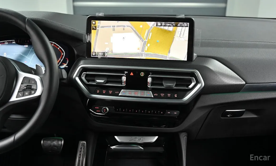 صورة 14 - BMW X4