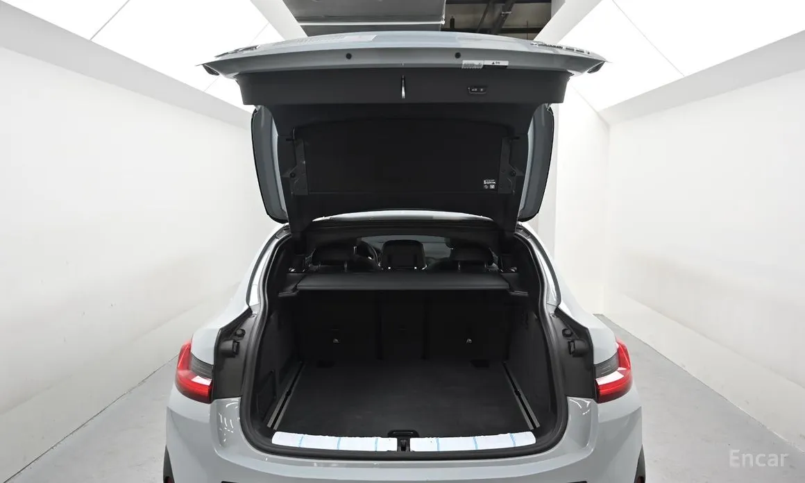 صورة 9 - BMW X4