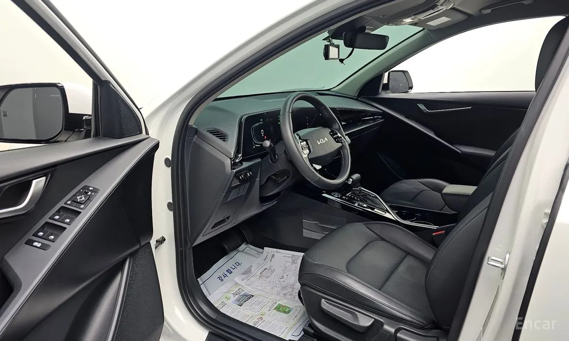 Фото 10 - Kia Niro