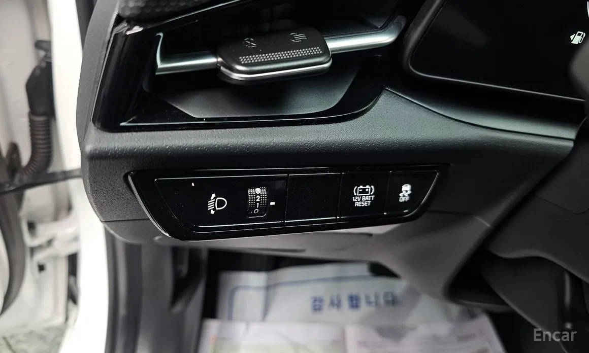 Фото 14 - Kia Niro