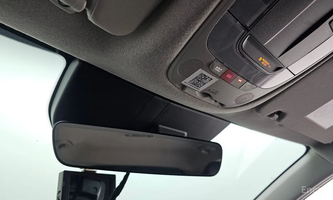 Фото 19 - Kia Niro